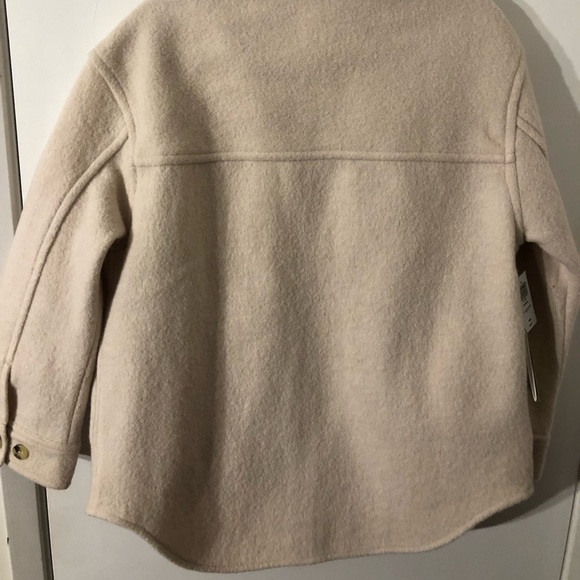 Med beige ‘Wilfred free’ aritzia jacket - 100% Merino Wool - Picture 7 of 7